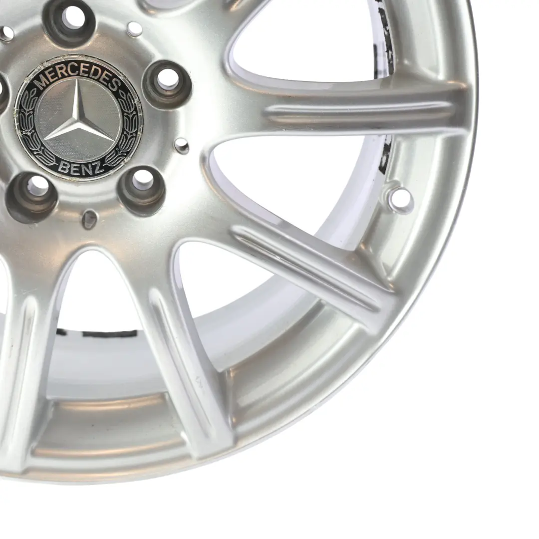 Srebrna Felga Aluminiowa 17" 7,5J ET:36 do Mercedes SLK R171 o numerze A1714012202 Mercedes SLK R171 Srebrna Felga Aluminiowa 17" 7,5J ET:36 - SKU A1714012202-3 - Numer Części A1714012202
