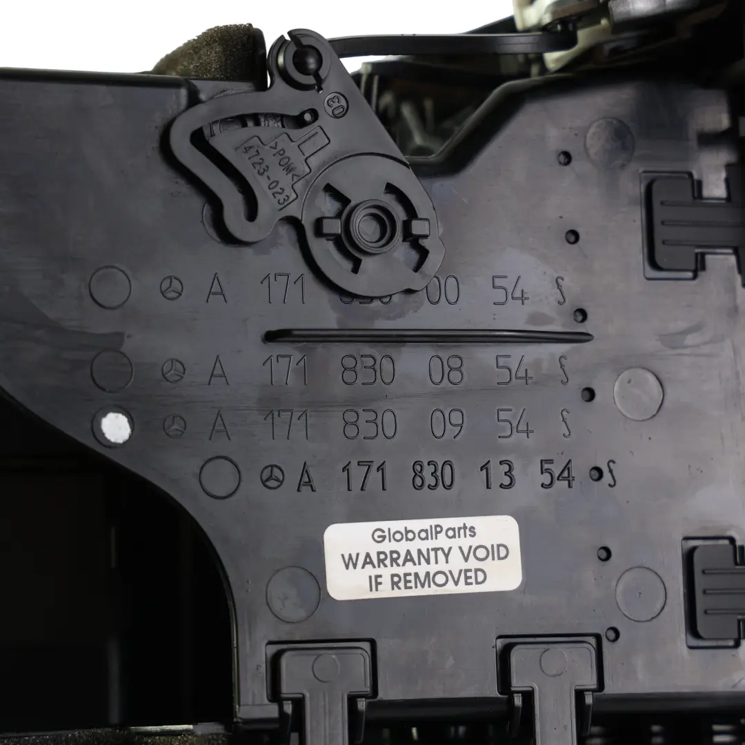Mercedes SLK R171 Rejilla Ventilación Central Salpicadero Negro - SKU A1718301354-2 - Número de pieza A1718301354