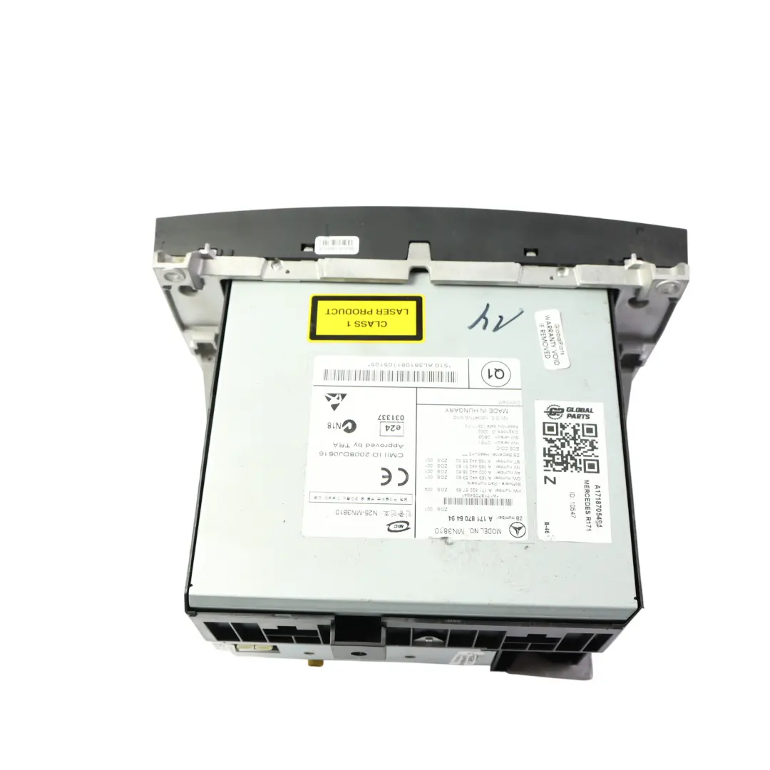 Radio Player CD COMAND Head Unit Controller to Mercedes R171 with Part number A1718705494 Mercedes R171 Radio Player CD COMAND Head Unit Controller - SKU A1718705494 - Part number A1718705494