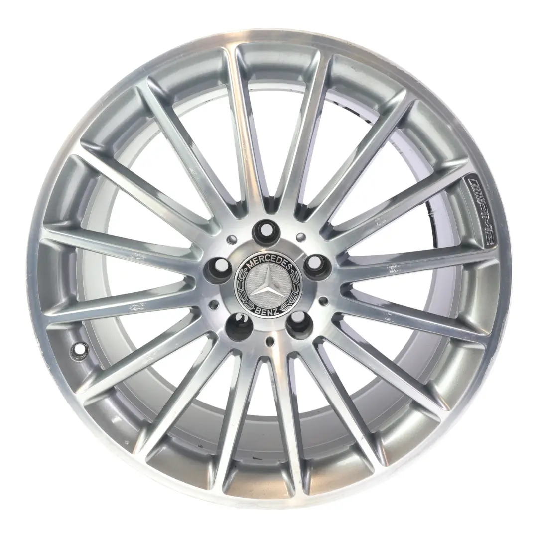 Przednia Srebrna Felga 19" 8J ET48 do Mercedes C117 W176 AMG o numerze A1764010502 Mercedes C117 W176 AMG Przednia Srebrna Felga 19" 8J ET48 - SKU A1764010502-5 - Numer Części A1764010502