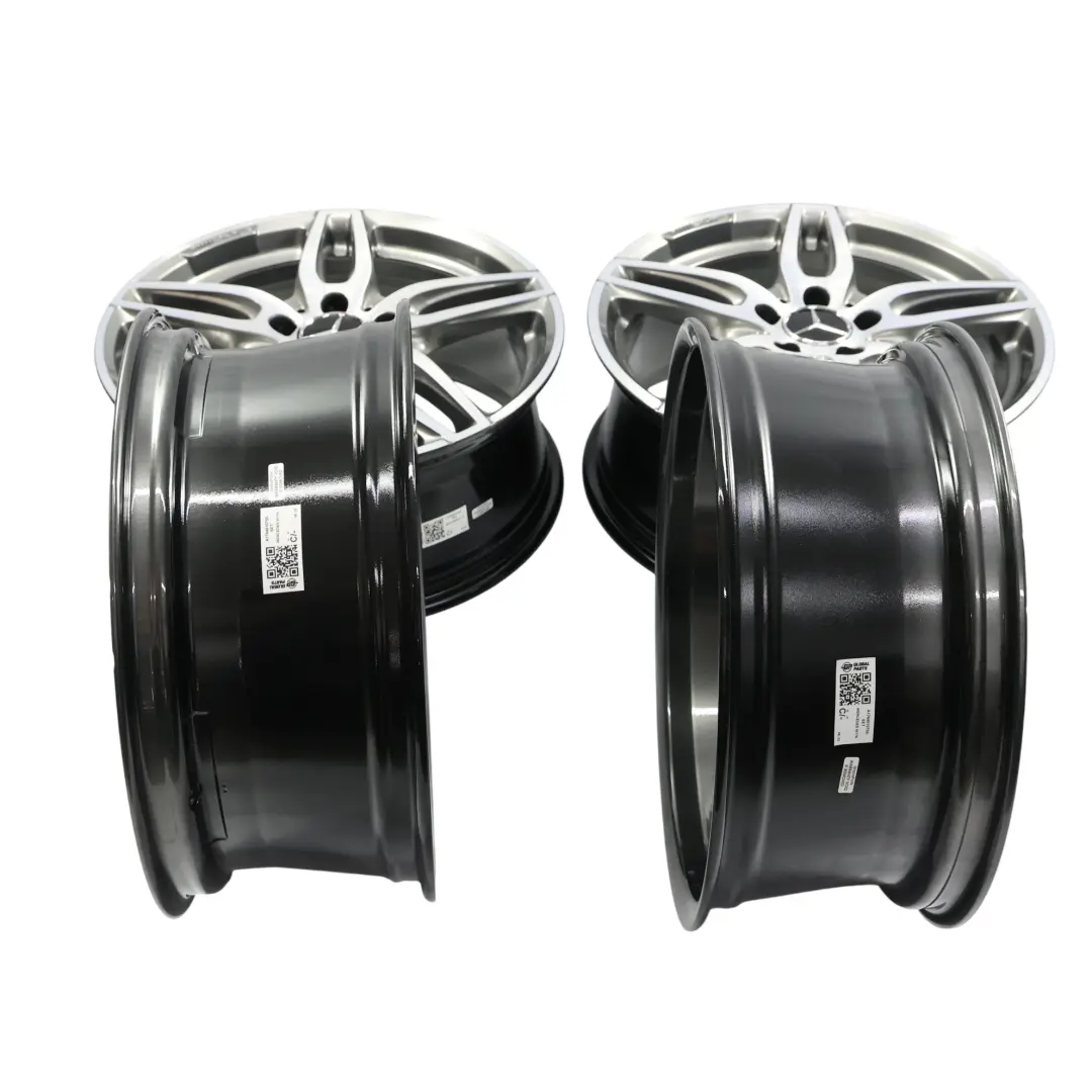 Mercedes W176 Set 4x Cerchi Lega AMG 18" ET:52 7.5J Doppia Razza A1764010700 - SKU A1764010700-SET - Numero di parte A1764010700-SET