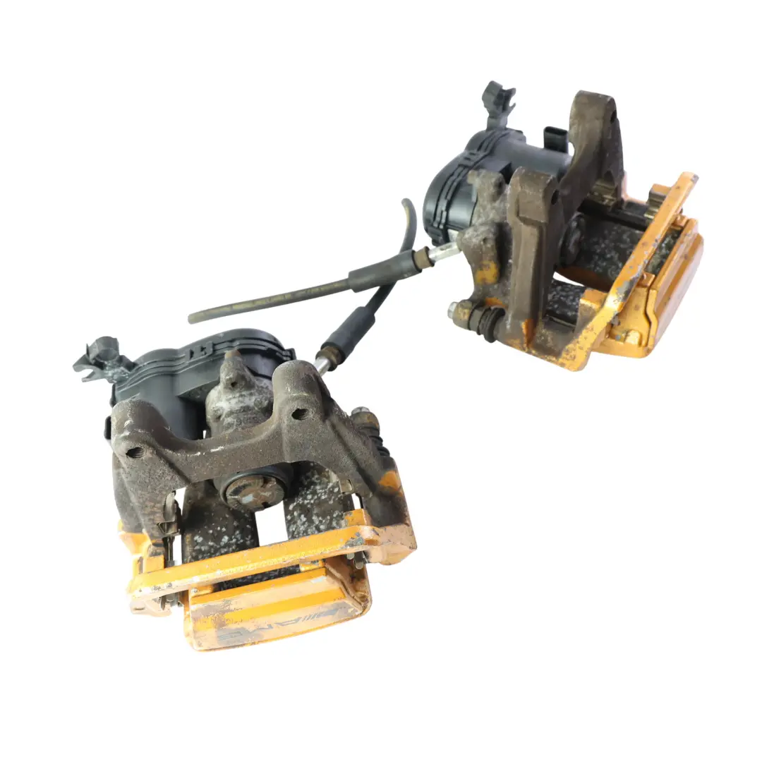 Brake Caliper Set Rear Left Right N/O/S to Mercedes C117 W176 AMG with Part number A1764230181 Mercedes C117 W176 AMG Brake Caliper Set Rear Left Right N/O/S - SKU A1764230181-SET - Part number A1764230181
