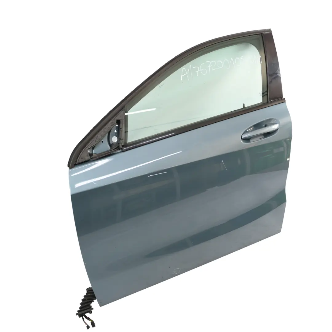 Door Front Left N/S Universe Blue Metallic - 894 to Mercedes W176 A-Class with Part number A1767200105 Mercedes W176 A-Class Door Front Left N/S Universe Blue Metallic - 894 - SKU A1767200105-UNI - Part number A1767200105