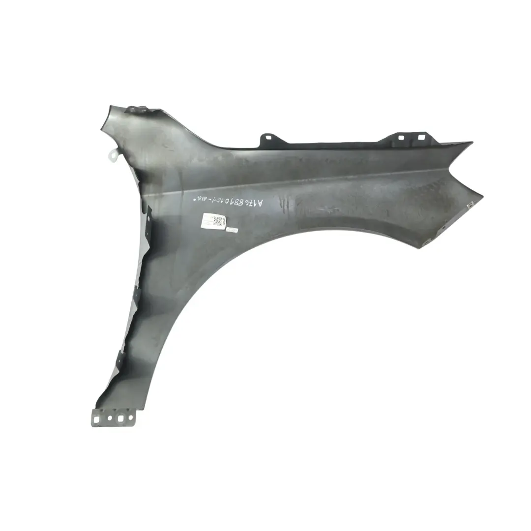 Mercedes W176 Aile Avant Gauche Garniture Latérale Mountain Grey - 787 - SKU A1768810101-MG - Numéro de pièce A1768810101