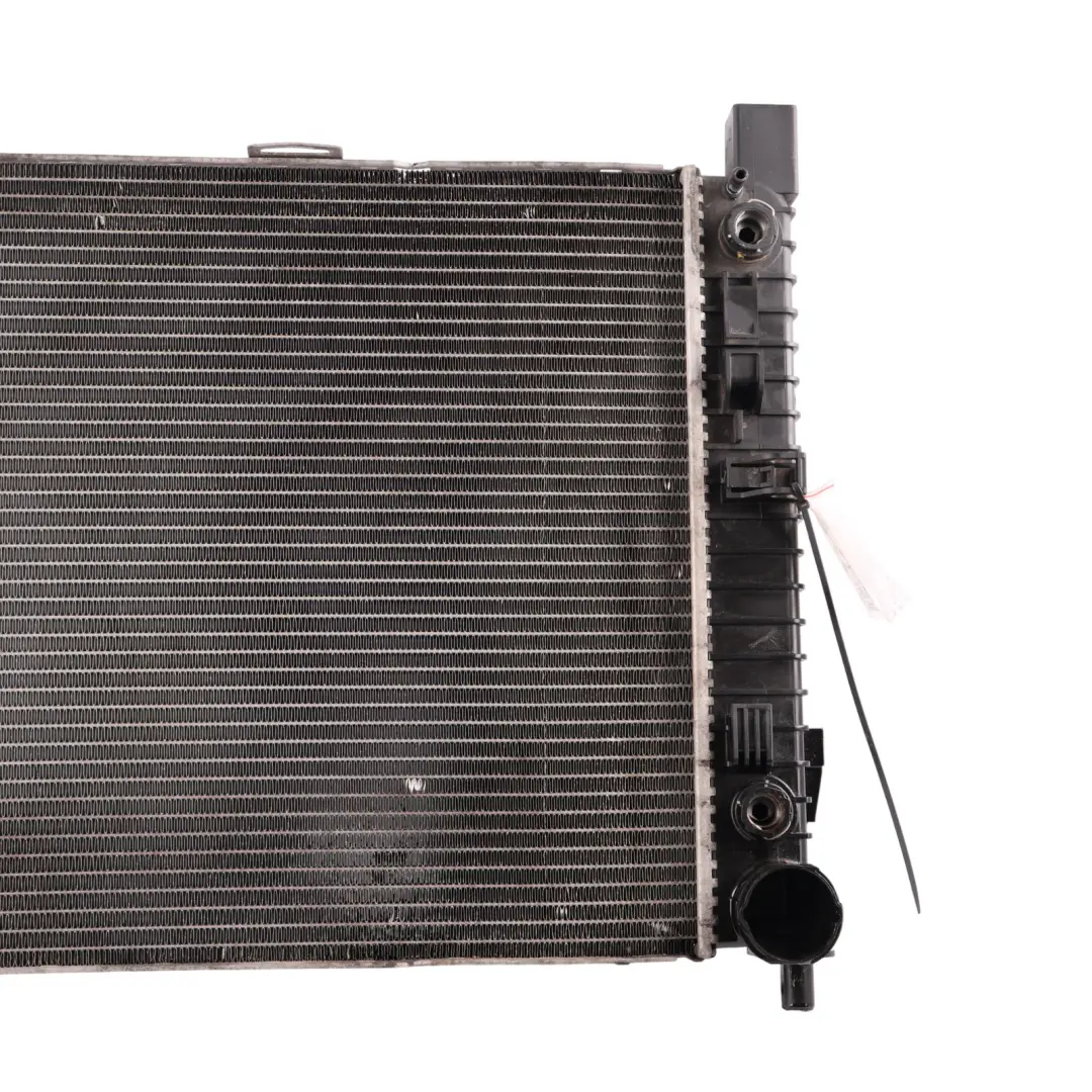 Kühler Kühlmittel Einheit 3.0 Benzin für Mercedes R171 W203 Motor mit Teilenummer A2035004803 Mercedes R171 W203 Motor Kühler Kühlmittel Einheit 3.0 Benzin - SKU A2035004803 - Teilenummer A2035004803