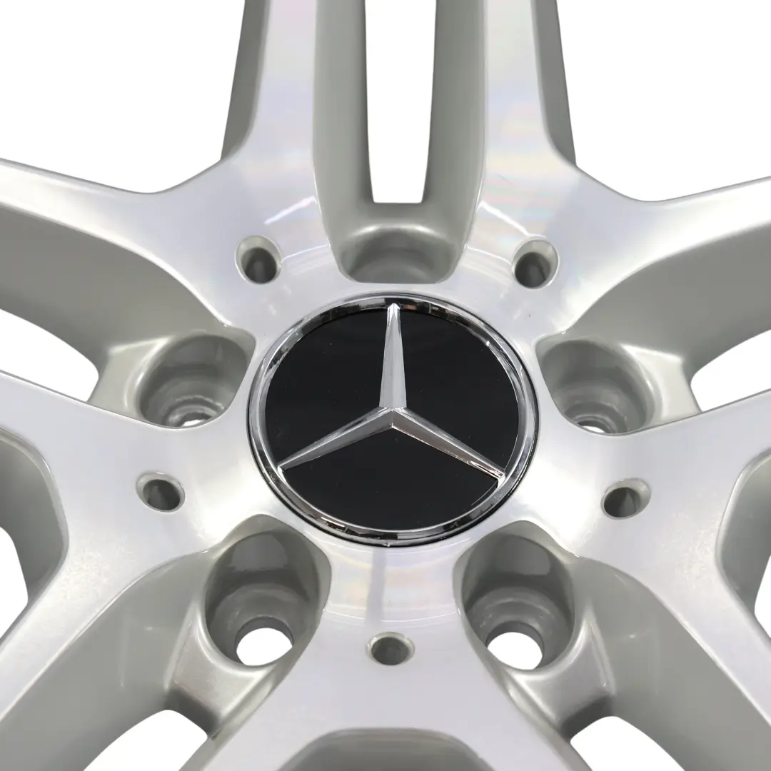 Mercedes Cerchi Lega Argento Set 4x 17" 7.5J ET:47 8.5J ET:58 A2044012300 - SKU A2044012300-SET - Numero di parte A2044012300-SET