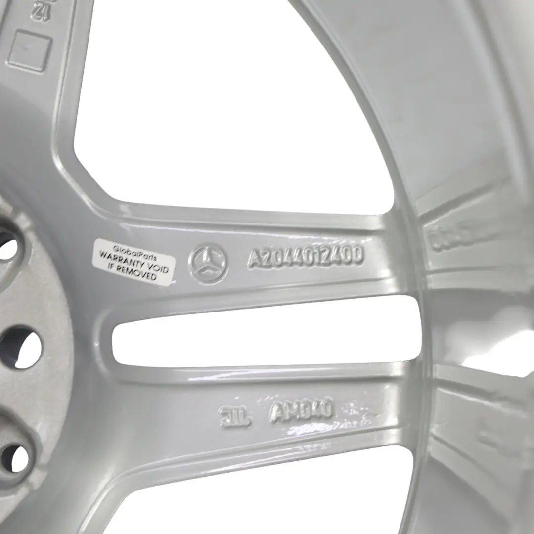 Cerchi Lega Argento Set 4x 17" 7.5J ET:47 8.5J ET:58 A2044012300 per Mercedes con numero di parte A2044012300-SET Mercedes Cerchi Lega Argento Set 4x 17" 7.5J ET:47 8.5J ET:58 A2044012300 - SKU A2044012300-SET - Numero di parte A2044012300-SET