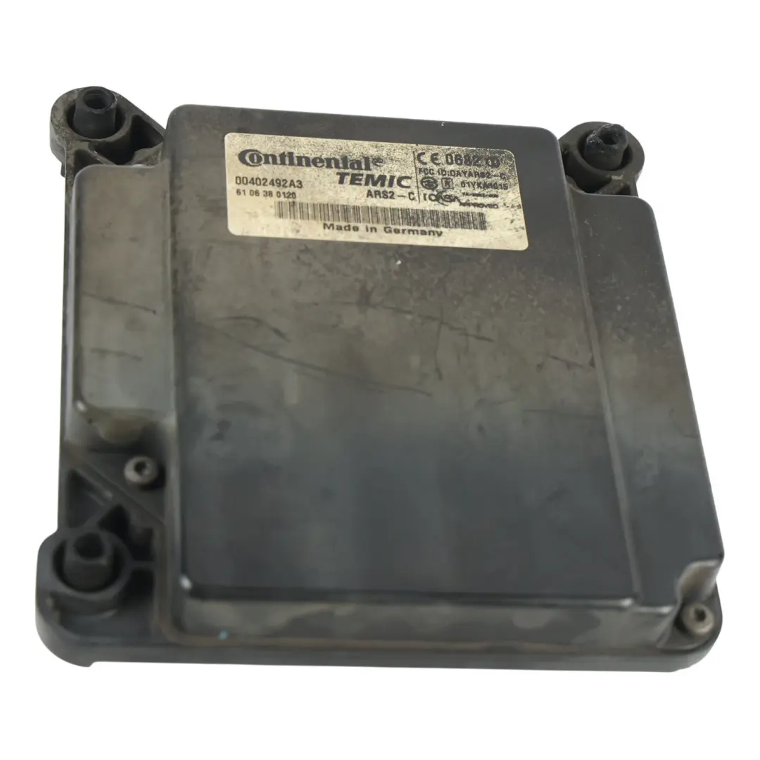 Czujnik Radaru Distronic Tempomatu do Mercedes W164 X164 o numerze A2045400017 Mercedes W164 X164 Czujnik Radaru Distronic Tempomatu - SKU A2045400017 - Numer Części A2045400017