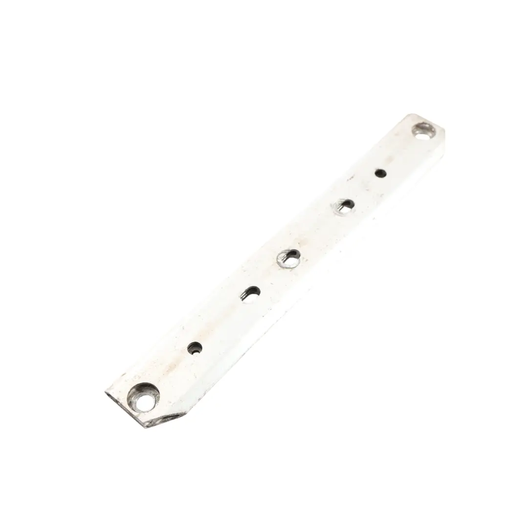 Mercedes W204 W207 Supporto Montaggio Pannello Pavimento Anteriore - SKU A2046190100 - Numero di parte A2046190100