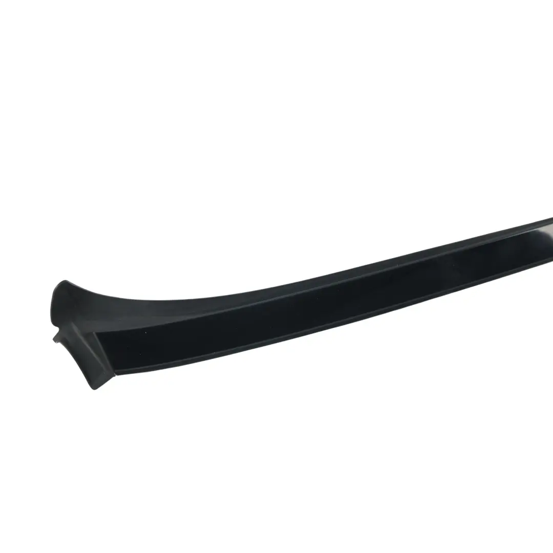 Mercedes W204 Deflettore Acqua Parabrezza Anteriore Sinistro - SKU A2046906862 - Numero di parte A2046906862