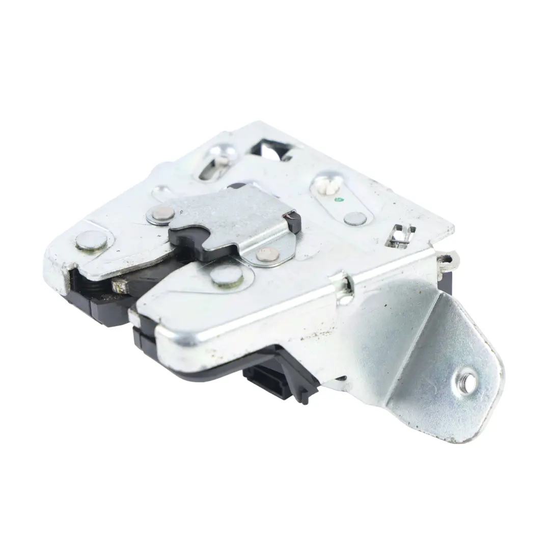 Mercedes W166 W204 W212 W218 Serrure Verrou Hayon Coffre - SKU A2047400635 - Numéro de pièce A2047400635