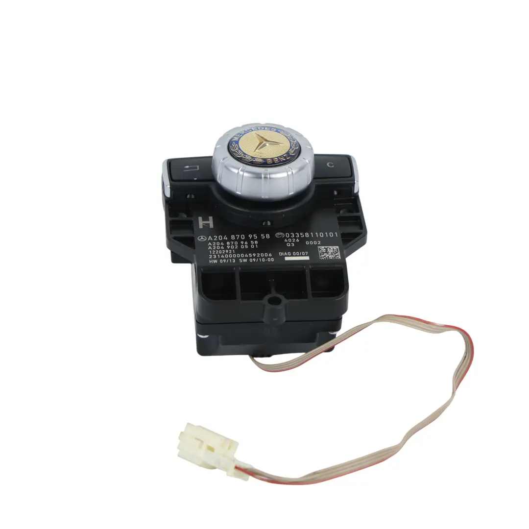 Mercedes C207 W212 Botón Control Radio Función Mando - SKU A2048709558-3 - Número de pieza A2048709558