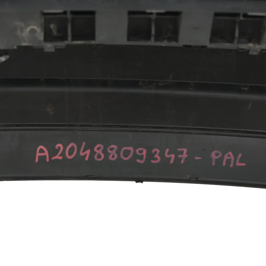 Zderzak Tylny AMG Palladium Silver Srebrny Metalik - 792 do Mercedes W204 o numerze A2048809347 Mercedes W204 Zderzak Tylny AMG Palladium Silver Srebrny Metalik - 792 - SKU A2048809347-PAL2 - Numer Części A2048809347