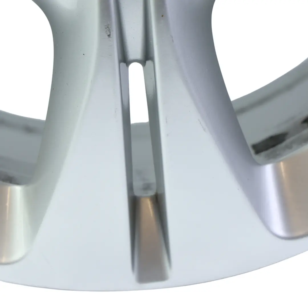 Felge Alu Silber 5 Doppelte Speiche 17" 7J ET:48,5 für Mercedes W205 mit Teilenummer A2054014300 Mercedes W205 Felge Alu Silber 5 Doppelte Speiche 17" 7J ET:48,5 - SKU A2054014300-3 - Teilenummer A2054014300