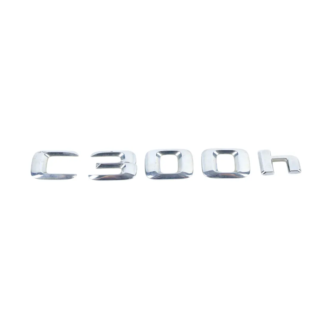 Mercedes W205 C300h Hybrid Emblemat Klapa Bagażnika Napis - SKU A2058177300 - Numer Części A2058177300