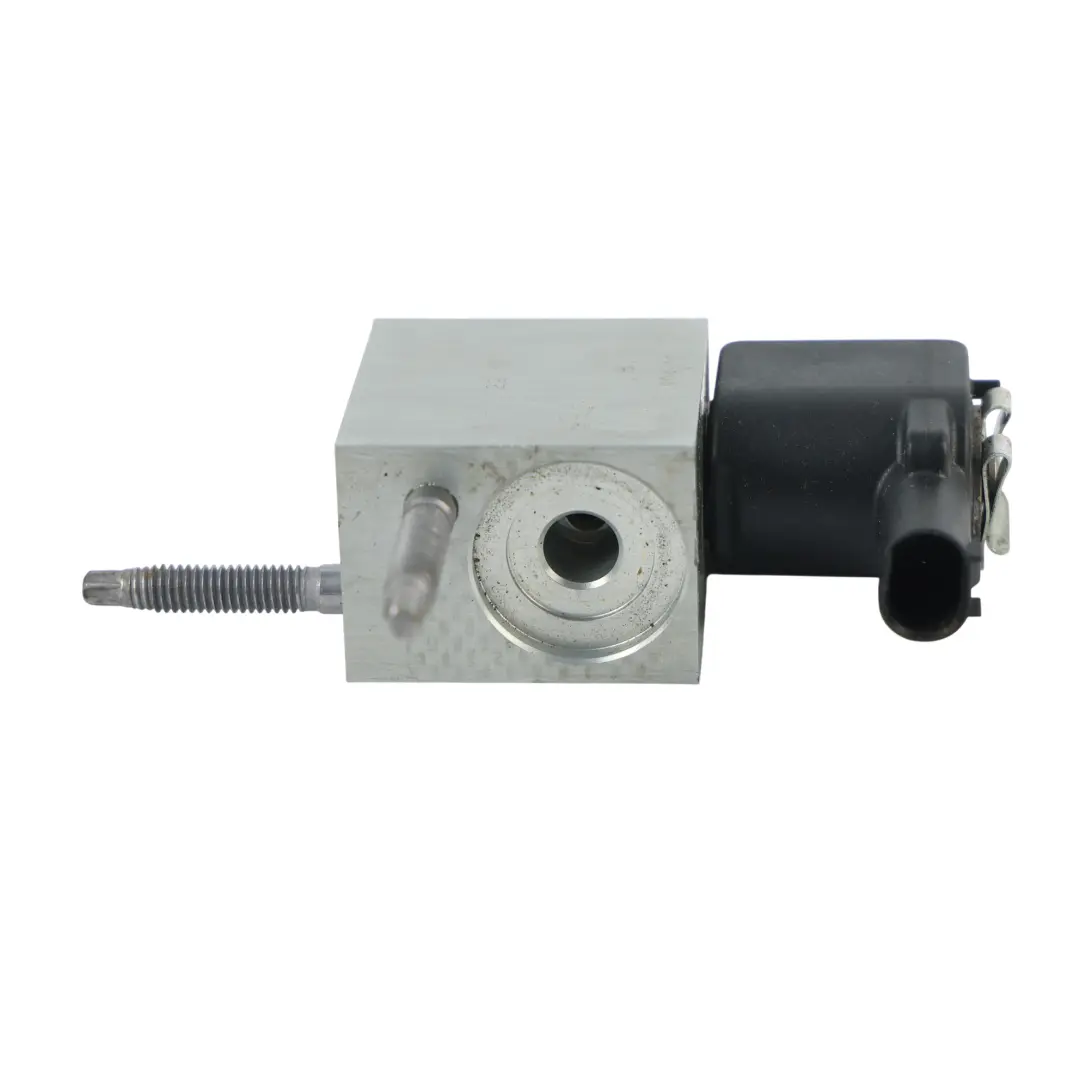 Mercedes W205 W213 C253 Air Con Refrigerant Valve C300h OM651 - SKU A2058307401 - Part number A2058307401