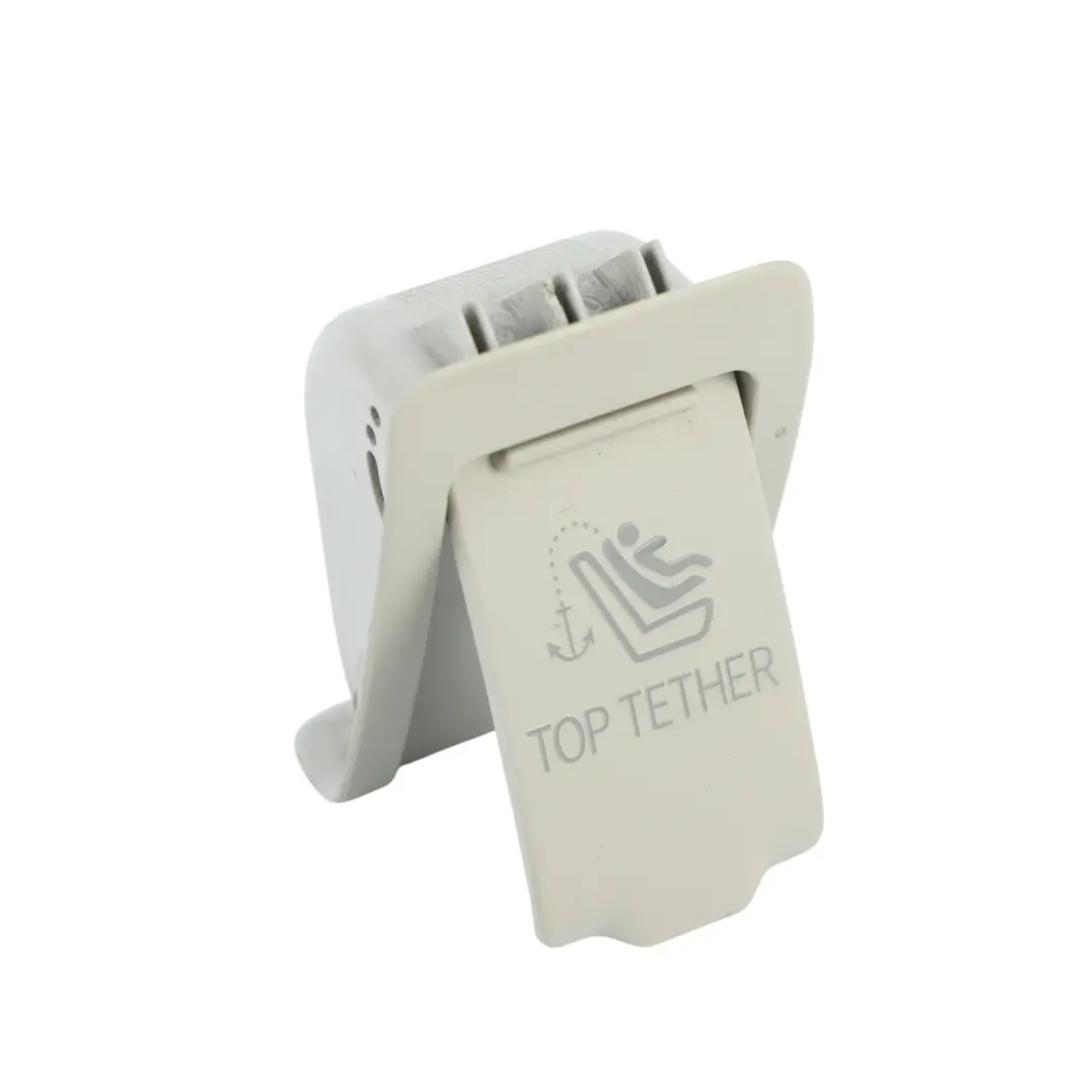 Zaślepka Osłona Isofix Szara do Mercedes W205 o numerze A2058680239 Mercedes W205 Zaślepka Osłona Isofix Szara - SKU A2058680239-1 - Numer Części A2058680239