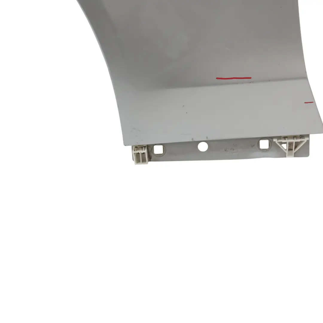 Panneau Aile Avant Gauche Pare-Chocs Iridium Argent Métallisé 775 pour Mercedes W205 à propos du numéro de pièce A2058800118 Mercedes W205 Panneau Aile Avant Gauche Pare-Chocs Iridium Argent Métallisé 775 - SKU A2058800118-IRS - Numéro de pièce A2058800118