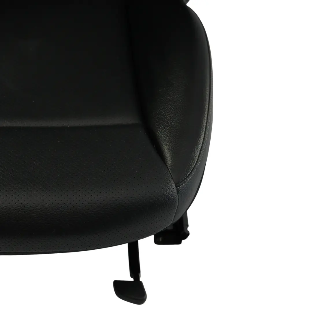 Mercedes W205 Siège Avant Gauche Chauffant Électrique Similicuir Noir - SKU A2059100747-6 - Numéro de pièce A2059100747