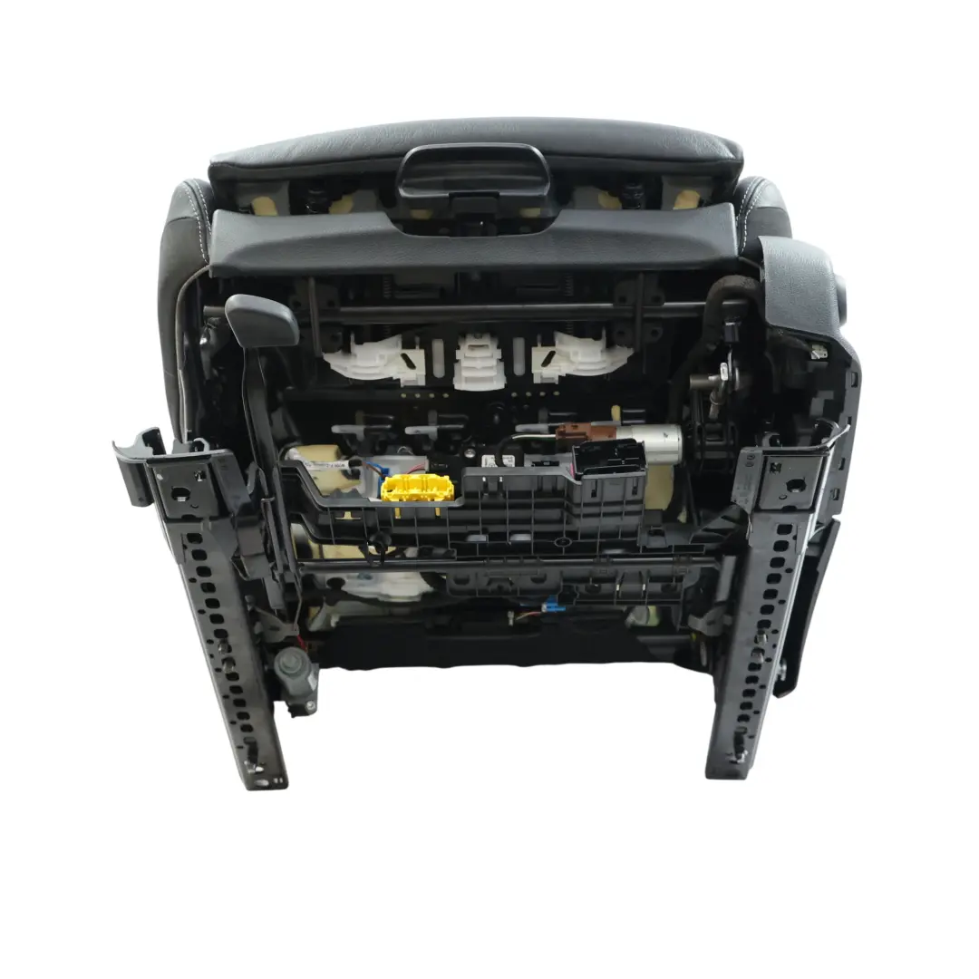 Mercedes W205 S205 Fotel AMG Przedni Lewy Podgrzewany Czarny Elektryczny - SKU A2059106112-7 - Numer Części A2059106112