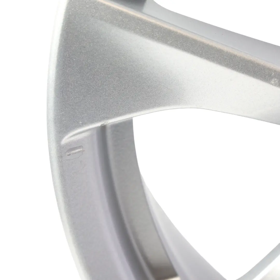 Cerchio In Lega 17" 5 Doppie Razze 7,5J ET:45 Argento per Mercedes C207 con numero di parte A2074010602 Mercedes C207 Cerchio In Lega 17" 5 Doppie Razze 7,5J ET:45 Argento - SKU A2074010602-1 - Numero di parte A2074010602