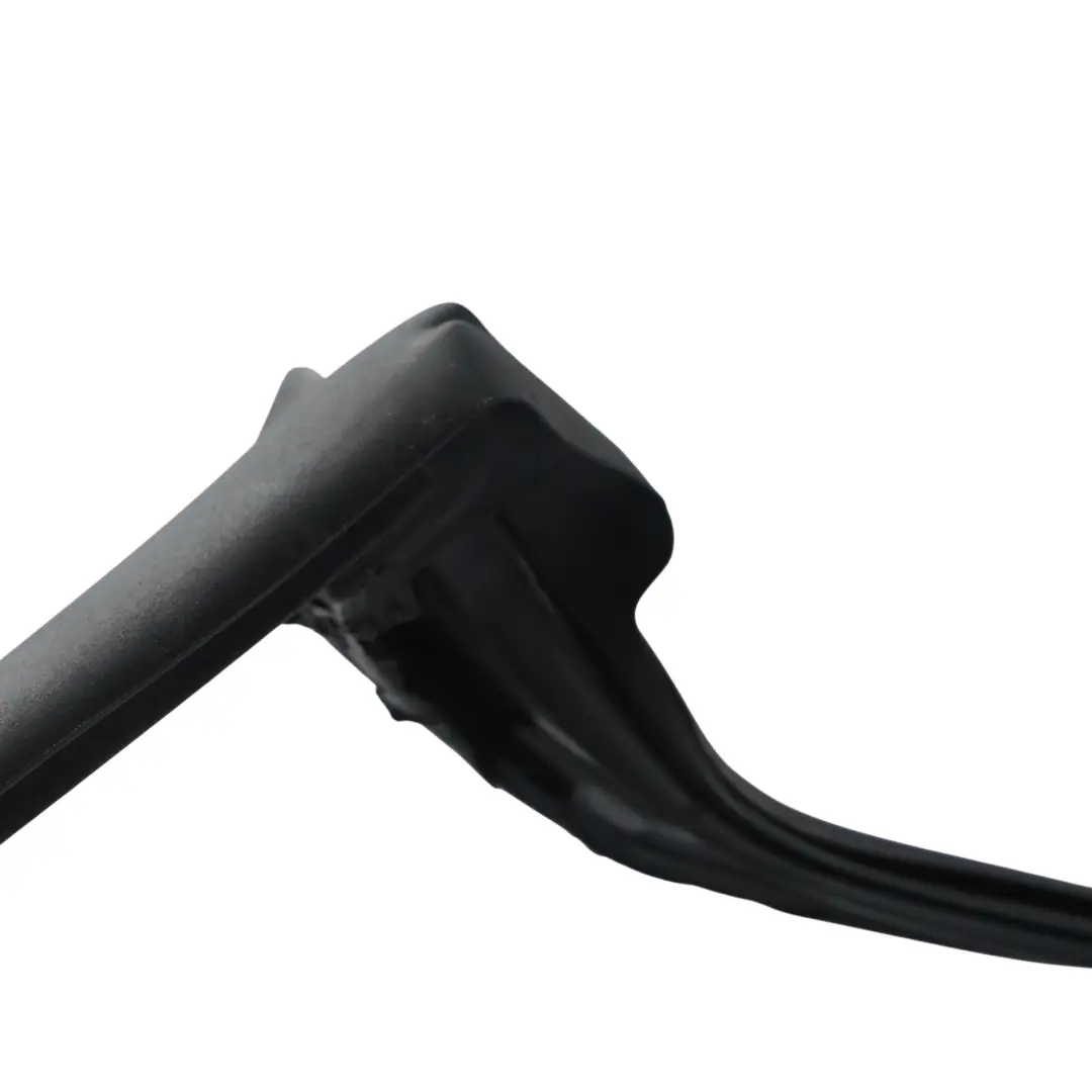 Joint Étanchéité Pare-Brise Caoutchouc pour Mercedes A207 Cabriolet à propos du numéro de pièce A2076710120 Mercedes A207 Cabriolet Joint Étanchéité Pare-Brise Caoutchouc - SKU A2076710120 - Numéro de pièce A2076710120