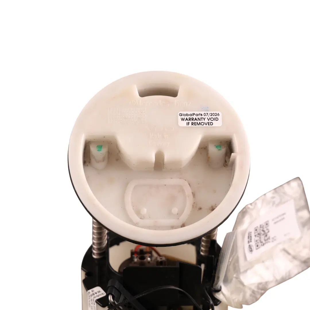 E500 C219 Fuel Tank Level Sensor Fuel Pump to Mercedes W211 with Part number A2114703094 Mercedes W211 E500 C219 Fuel Tank Level Sensor Fuel Pump - SKU A2114703094 - Part number A2114703094