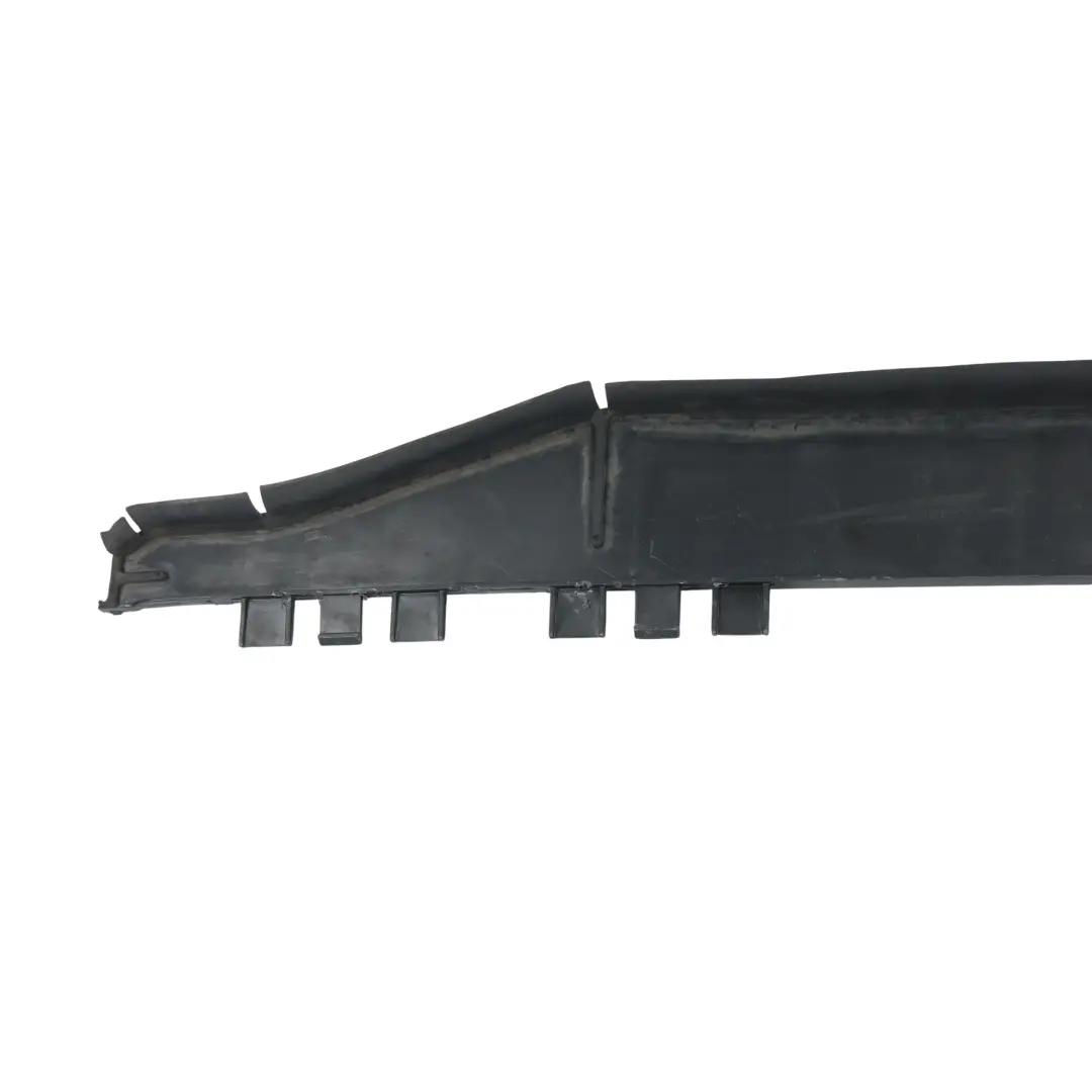 Classe E W212 Déflecteur Air Radiateur Supérieur pour Mercedes à propos du numéro de pièce A212050630 Mercedes Classe E W212 Déflecteur Air Radiateur Supérieur - SKU A2125050630 - Numéro de pièce A212050630
