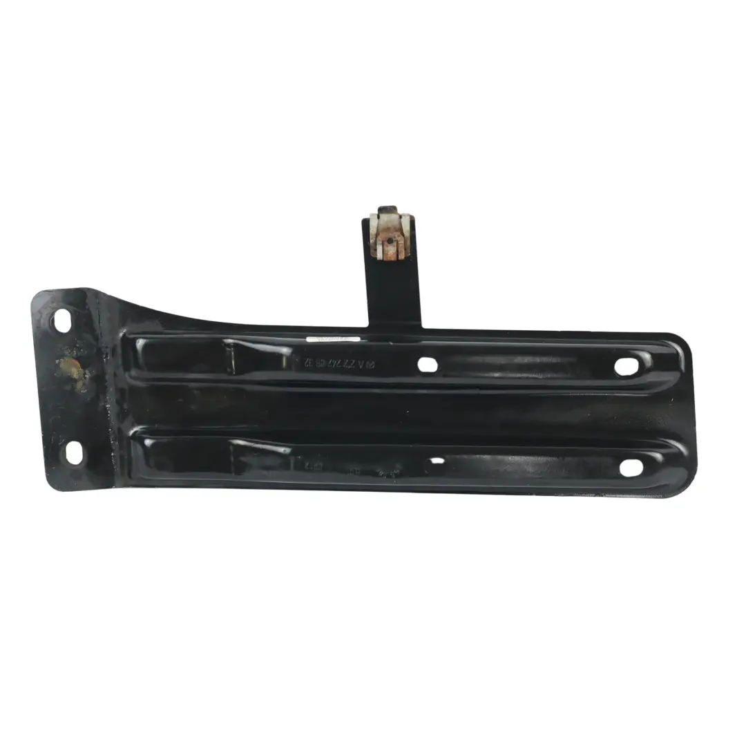 Strut Suspension Mount OM651 to Mercedes W212 Engine with Part number A2122420632 Mercedes W212 Engine Strut Suspension Mount OM651 - SKU A2122420632 - Part number A2122420632