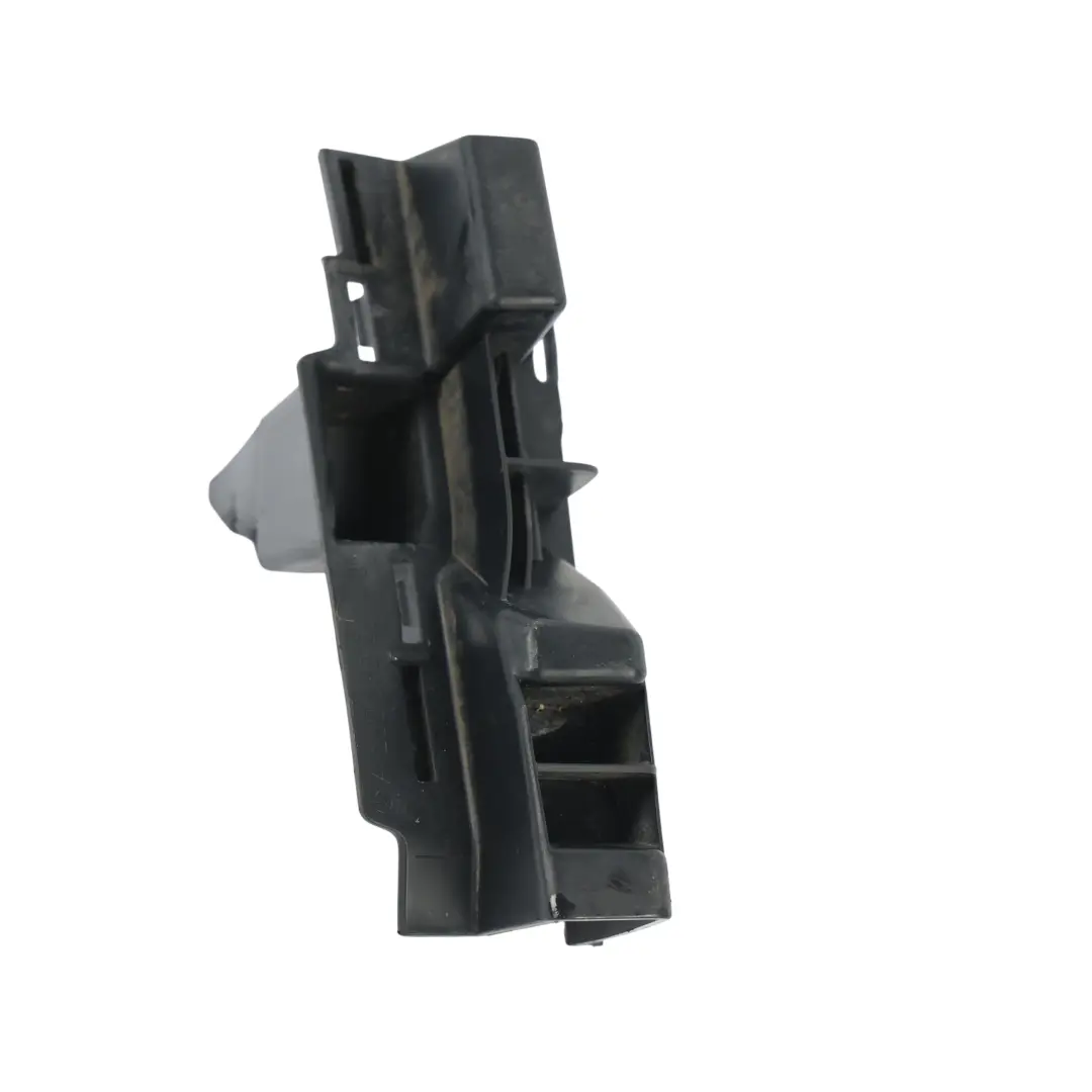 Soporte Paragolpes Delantero Inferior Izquierdo para Mercedes W212 con número de pieza A2128852565 Mercedes W212 Soporte Paragolpes Delantero Inferior Izquierdo - SKU A2128852565 - Número de pieza A2128852565