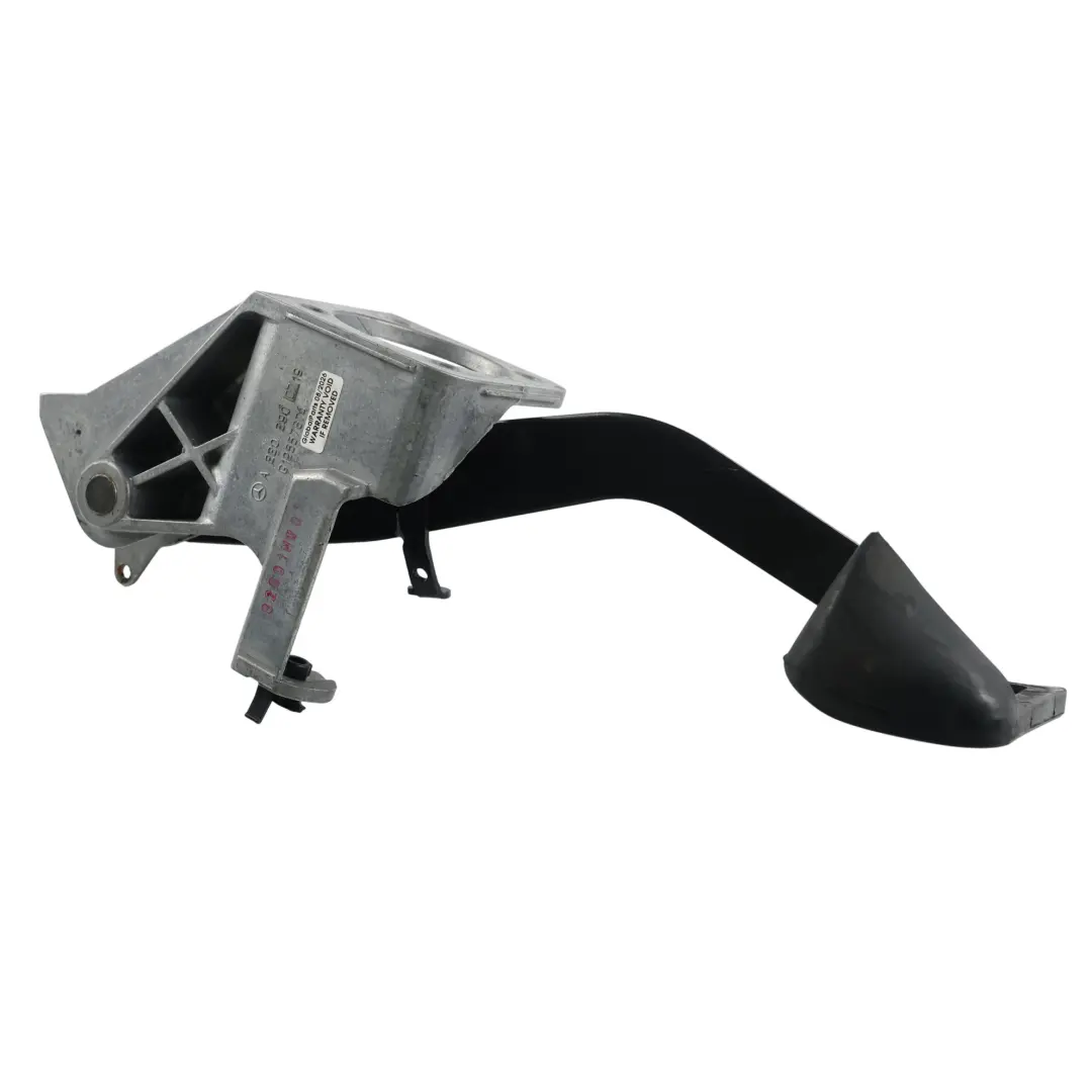 Brake Pedal Assembly Automatic A2202903118 to Mercedes W220 with Part number A2202900719 Mercedes W220 Brake Pedal Assembly Automatic A2202903118 - SKU RHD-A2202900719 - Part number A2202900719