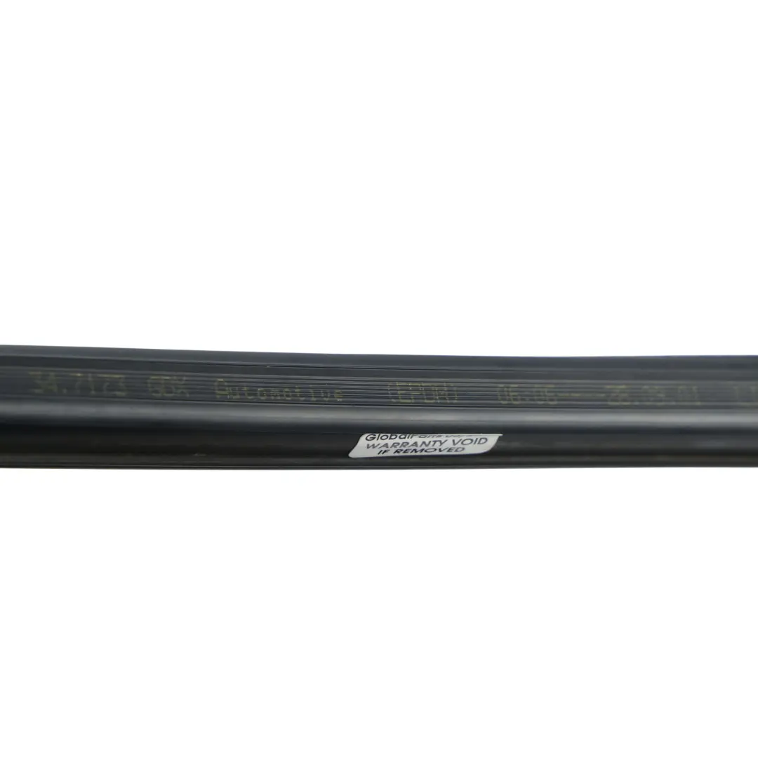 Mercedes W220 Guía Riel Sellado Marco Puerta Trasera Izquierda A2207350425 - SKU A2207350325 - Número de pieza A2207350325