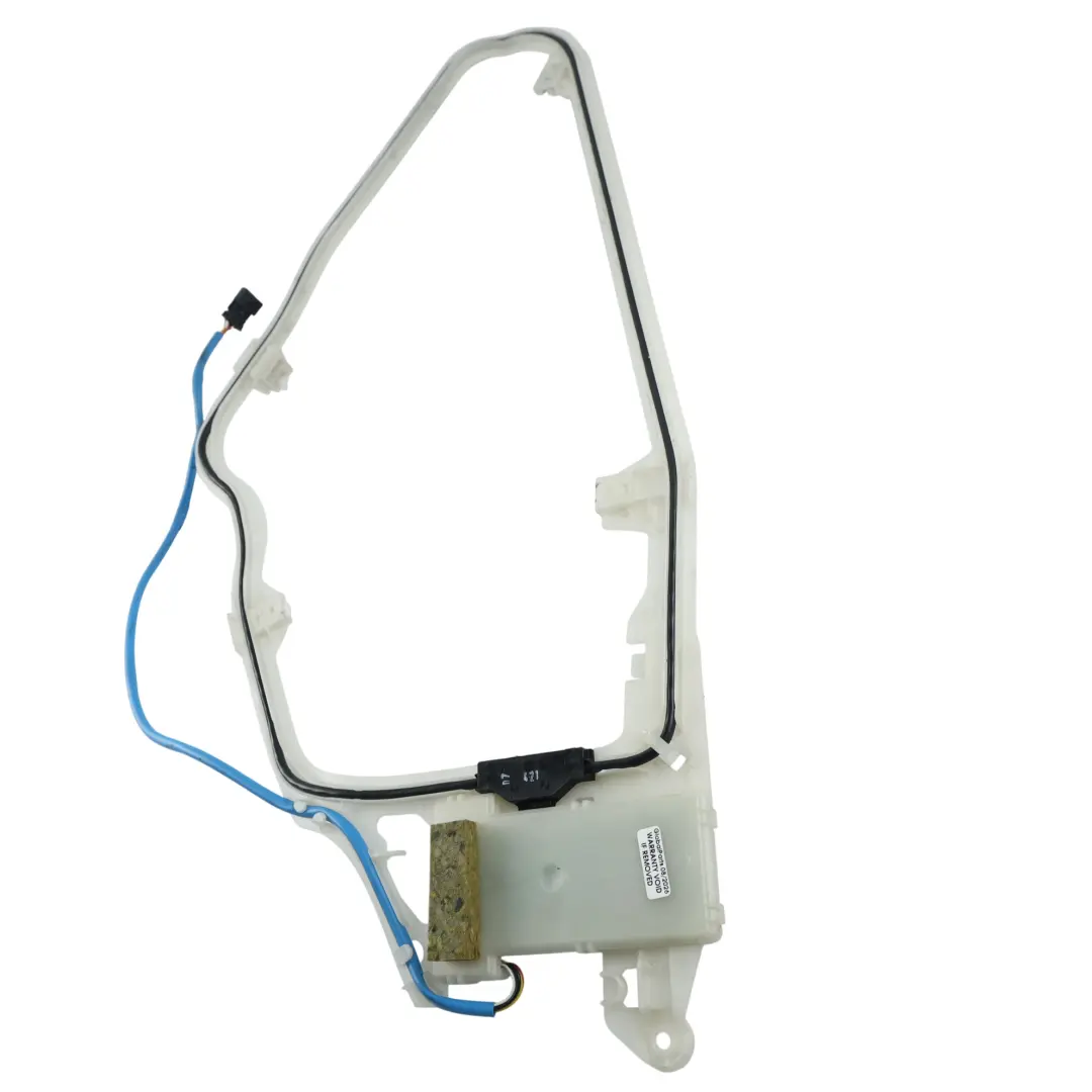 Antena Keyless Tylnych Drzwi Prawa do Mercedes W220 o numerze A2208200475 Mercedes W220 Antena Keyless Tylnych Drzwi Prawa - SKU A2208200475 - Numer Części A2208200475