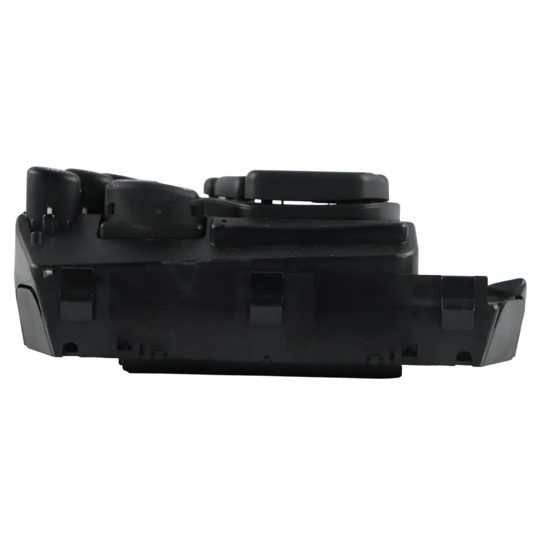 Panel Przełączników Fotela Pamięć Przedni Lewy do Mercedes W220 o numerze A2208213758 Mercedes W220 Panel Przełączników Fotela Pamięć Przedni Lewy - SKU A2208213758 - Numer Części A2208213758