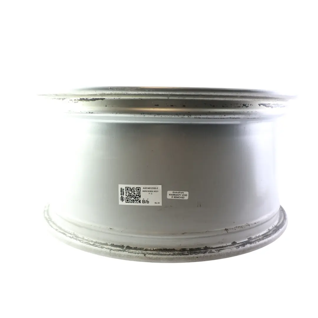 Jante En Alliage Argenté 18" 8,5J ET:43 5 Branches pour Mercedes W221 à propos du numéro de pièce A2214012102 Mercedes W221 Jante En Alliage Argenté 18" 8,5J ET:43 5 Branches - SKU A2214012102-2 - Numéro de pièce A2214012102