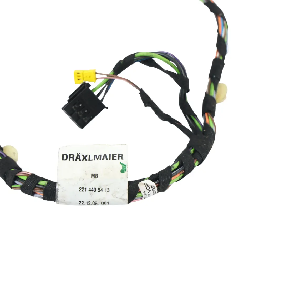 Arnés Cableado Puerta Delantera Lado Conductor para Mercedes W221 con número de pieza A2214405413 Mercedes W221 Arnés Cableado Puerta Delantera Lado Conductor - SKU A2214405413 - Número de pieza A2214405413