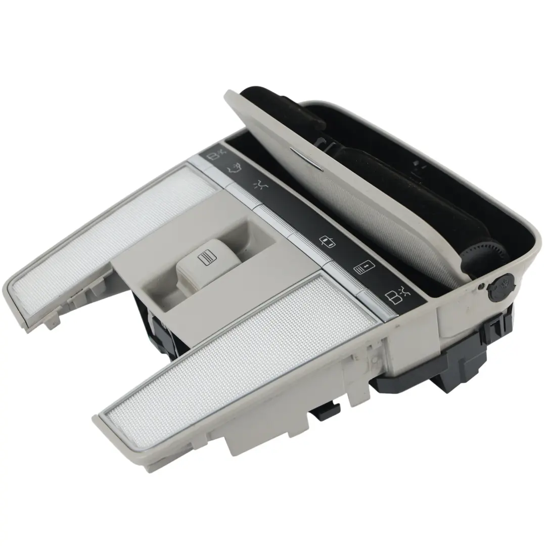 Innenraumlampe Panoramadach Steuergerät Schalter für Mercedes W221 mit Teilenummer A2218703486 Mercedes W221 Innenraumlampe Panoramadach Steuergerät Schalter - SKU A2218703486 - Teilenummer A2218703486