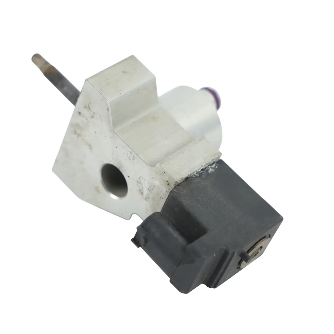 Mercedes C300h W205 Air Conditioning Cutoff Valve - SKU A2228307904 - Part number A2228307904