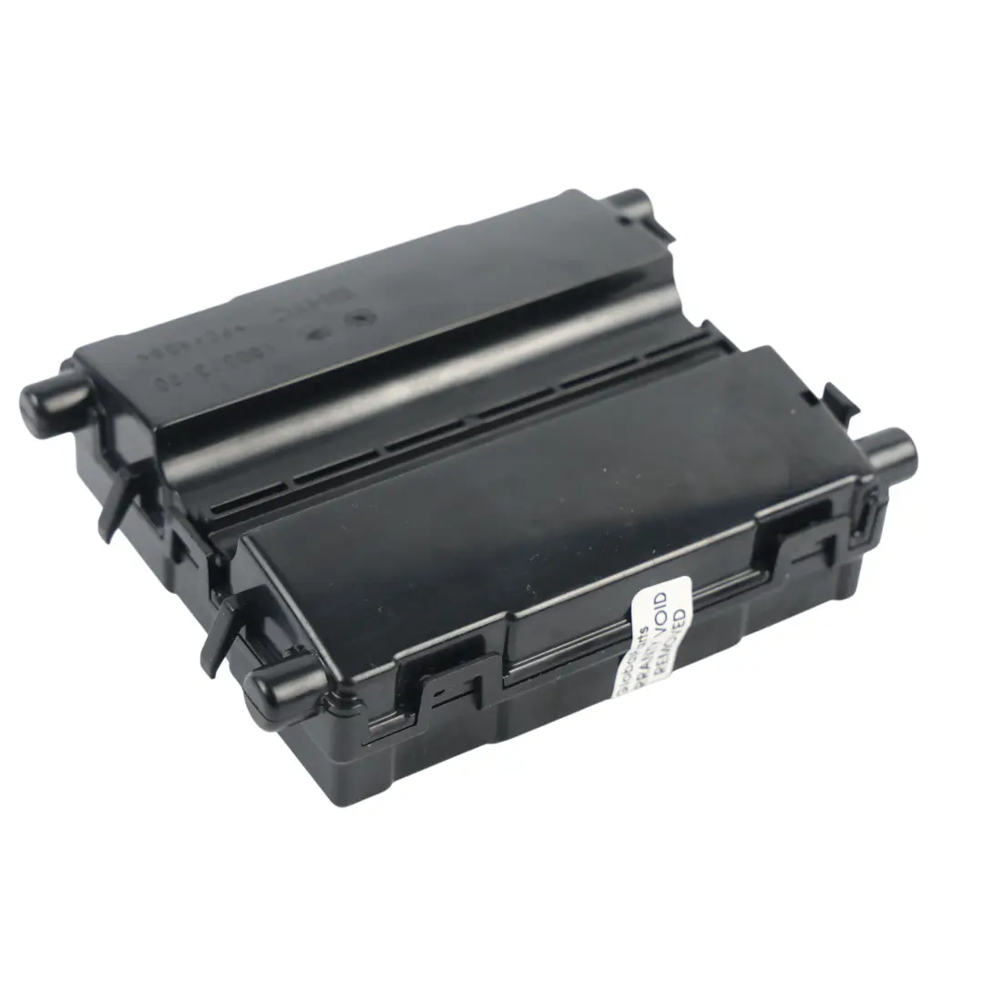 C300h Heater Control Module Unit ECU to Mercedes W205 with Part number A2229008811 Mercedes W205 C300h Heater Control Module Unit ECU - SKU A2229008811 - Part number A2229008811