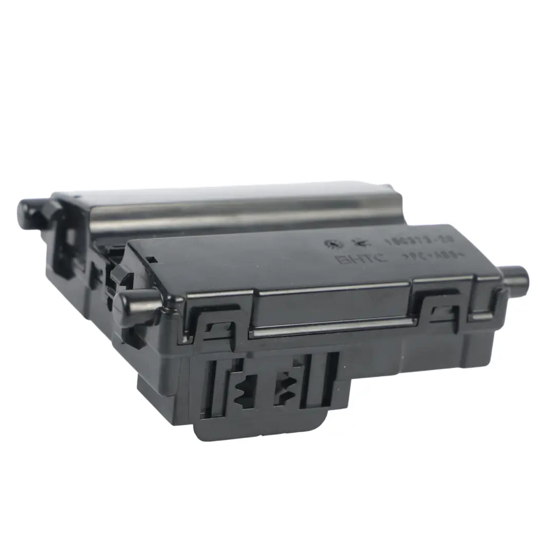 C300h Heater Control Module Unit ECU to Mercedes W205 with Part number A2229008811 Mercedes W205 C300h Heater Control Module Unit ECU - SKU A2229008811 - Part number A2229008811