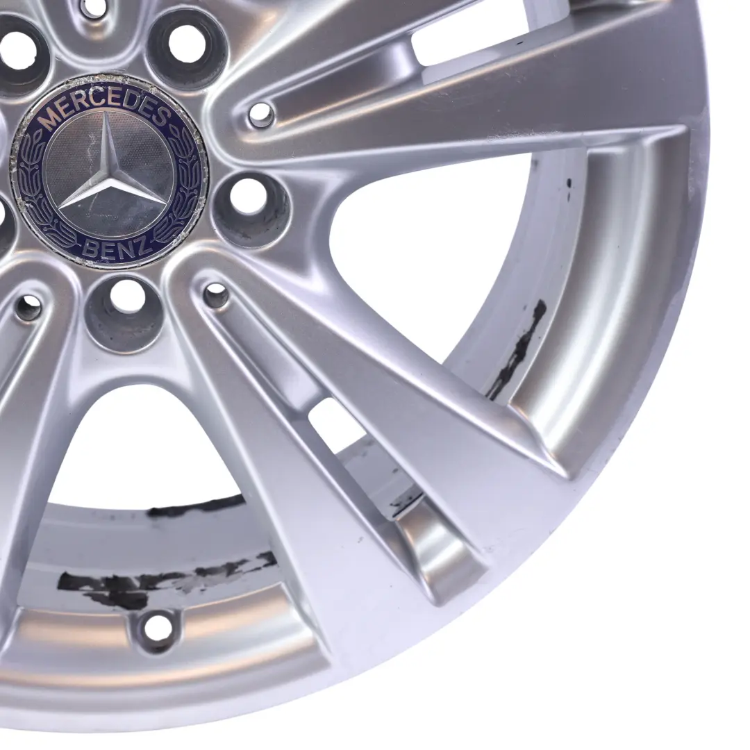 Mercedes-Benz W176 W246 Silber Alufelge Alu Felge 17" 7,5J ET:52,5 für mit Teilenummer A2464011400 Mercedes-Benz W176 W246 Silber Alufelge Alu Felge 17" 7,5J ET:52,5 - SKU A2464011400-1 - Teilenummer A2464011400