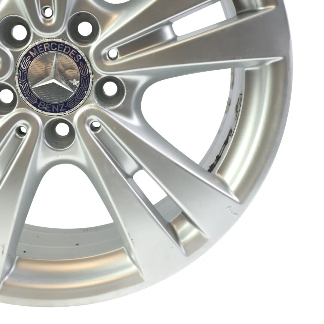 Felga Aluminiowa Srebrna 17" ET:52,5 7,5J do Mercedes W176 W246 o numerze A2464011400 Mercedes W176 W246 Felga Aluminiowa Srebrna 17" ET:52,5 7,5J - SKU A2464011400-2 - Numer Części A2464011400