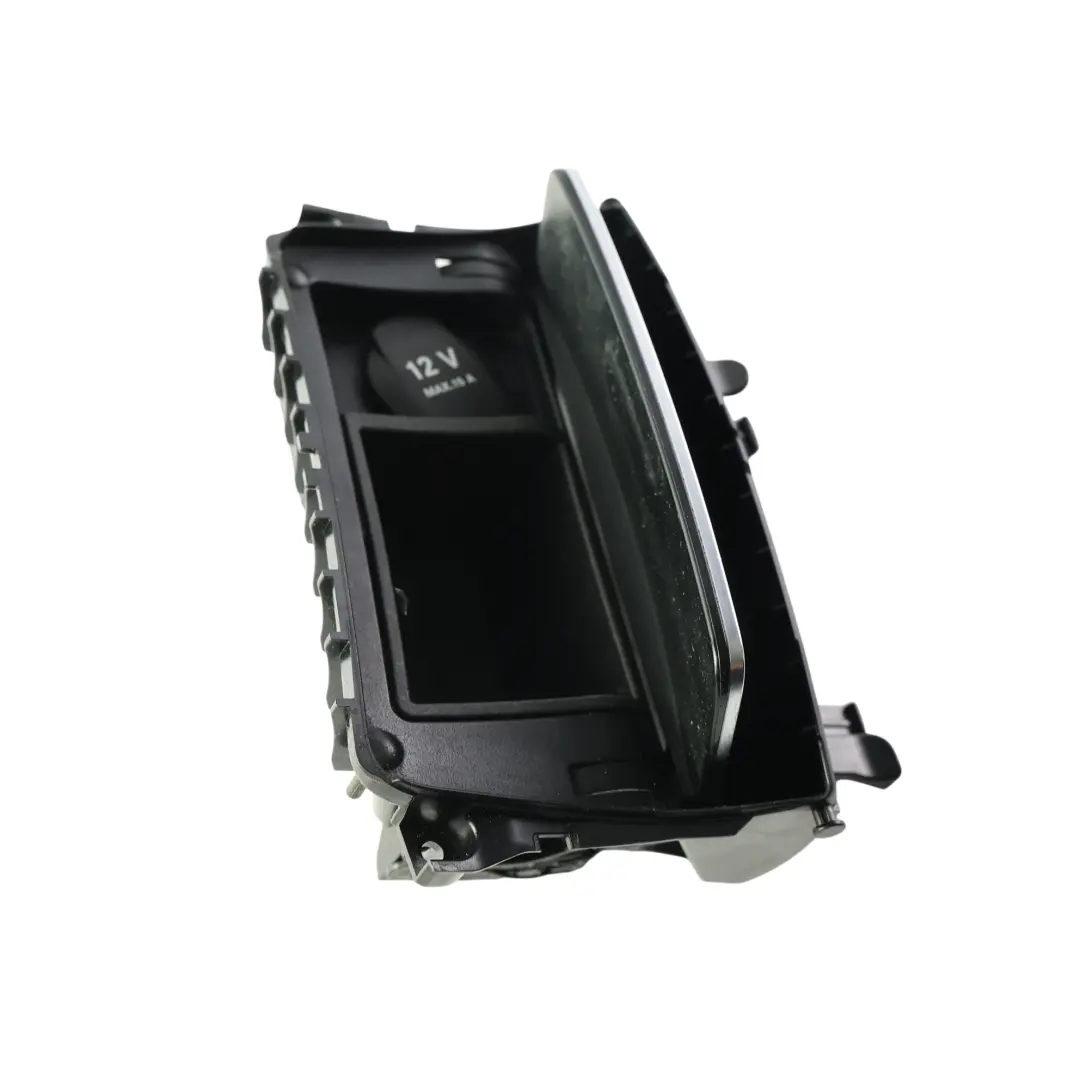 Mercedes W246 Consola Central Cenicero Toma 12V Compartimento - SKU A2466802700 - Número de pieza A2466802700