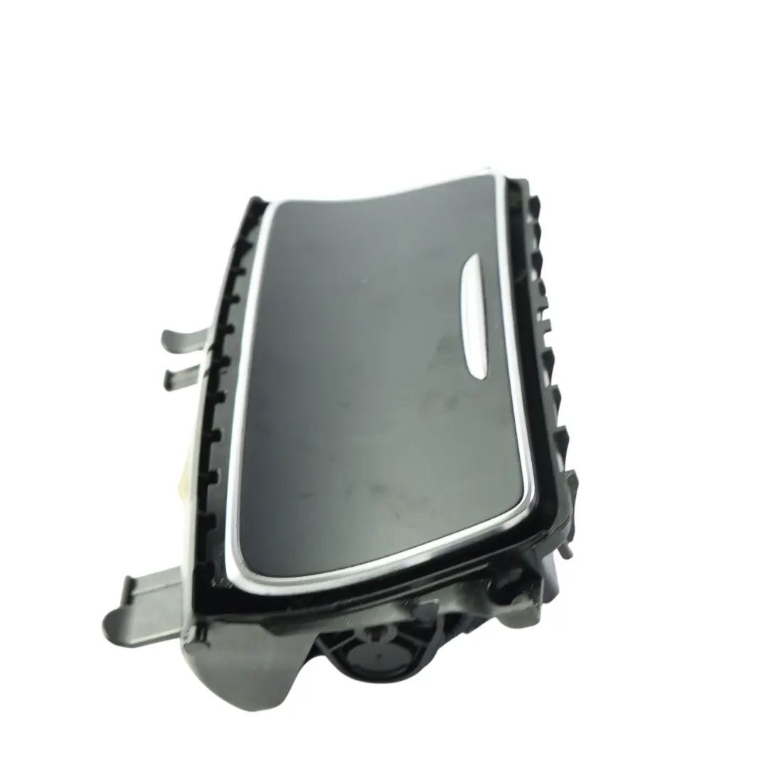 Mercedes W246 Consola Central Cenicero Toma 12V Compartimento - SKU A2466802700 - Número de pieza A2466802700