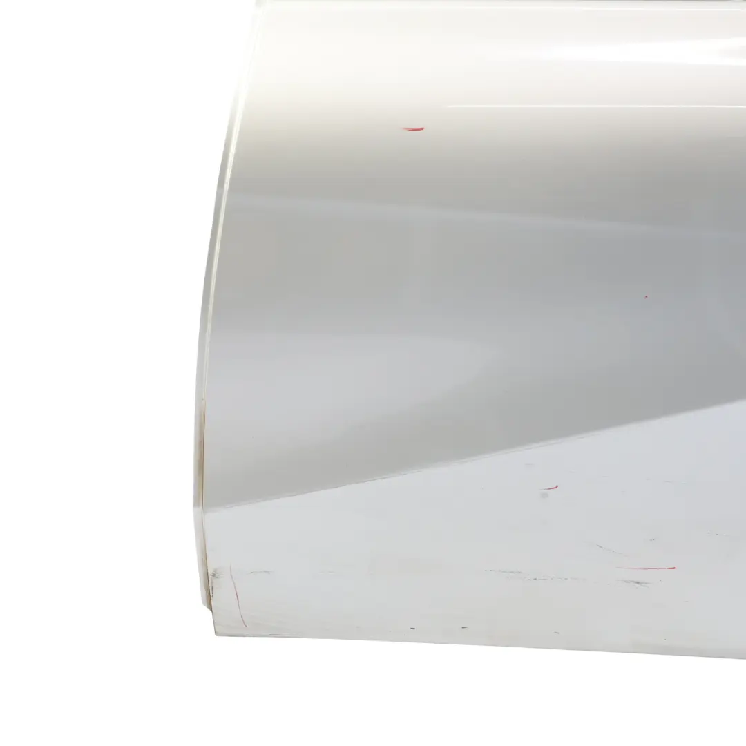 Porta posteriore sinistra Polar Silver Metallic - 761 per Mercedes W246 con numero di parte A2467300105 Mercedes W246 Porta posteriore sinistra Polar Silver Metallic - 761 - SKU A2467300105-PLS - Numero di parte A2467300105