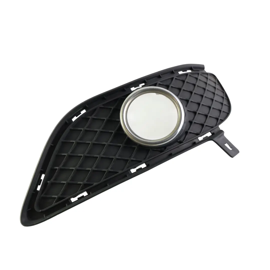 Grille Calandre Pare-Chocs Avant Panneau Droit pour Mercedes W246 à propos du numéro de pièce A2468851322 Mercedes W246 Grille Calandre Pare-Chocs Avant Panneau Droit - SKU A2468851322 - Numéro de pièce A2468851322
