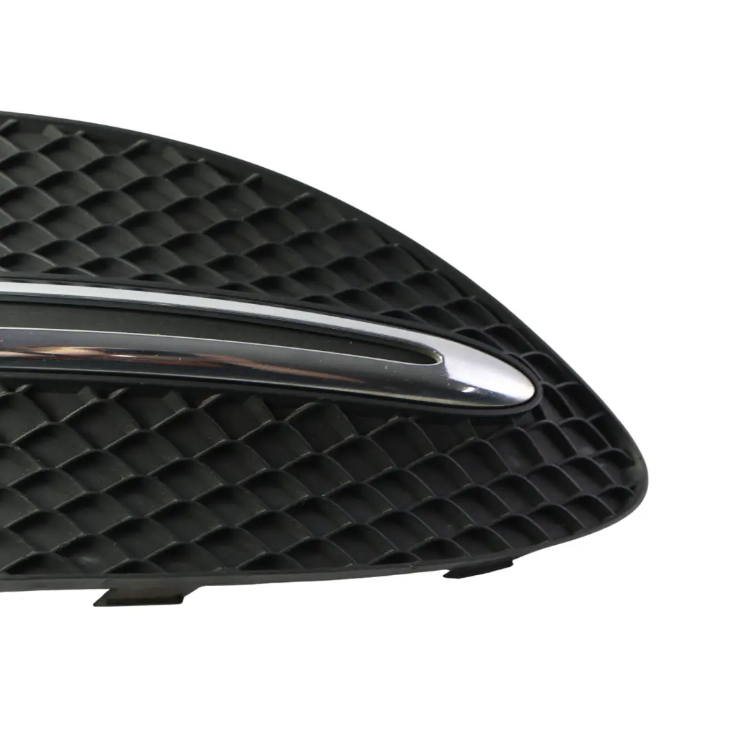 Mercedes W246 Front Bumper Grille Cover Trim Panel Right O/S - SKU A2468852822 - Part number A2468852822