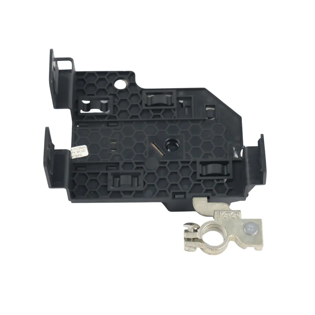 Batterie Klemme Begrenzer Halterung Einheit für Mercedes W177 W247 mit Teilenummer A2479067502 Mercedes W177 W247 Batterie Klemme Begrenzer Halterung Einheit - SKU A2479067502 - Teilenummer A2479067502