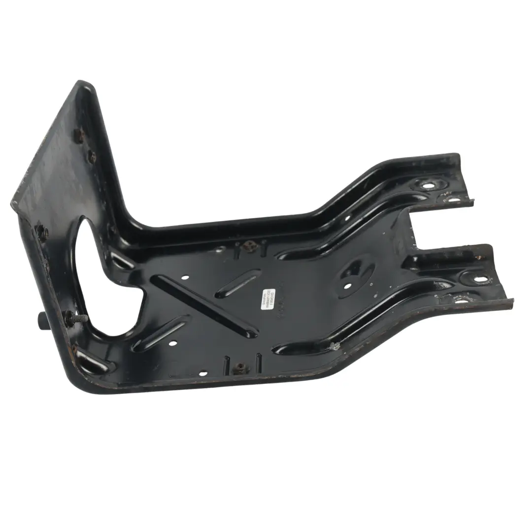 Przedni Środkowy Wspornik do Mercedes V251 o numerze A2516200000 Mercedes V251 Przedni Środkowy Wspornik - SKU A2516200000 - Numer Części A2516200000