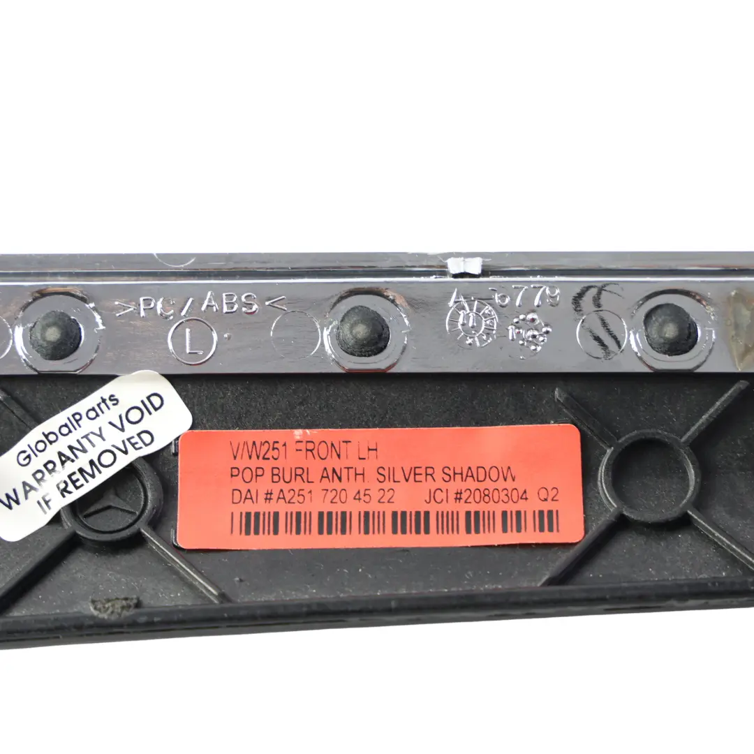 Mercedes V251 Moldura Embellecedor Panel Puerta Delantera Izquierda - SKU A2517204522 - Número de pieza A2517204522